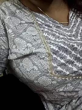 mamtha-tamil online show from 11/21/25, 02:05