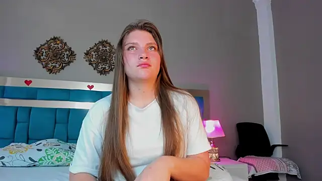 Snapshot of LiiaVelvet chatting on 03/04/26, 03:34 LiiaVelvet online show from 03/04/26, 03:34