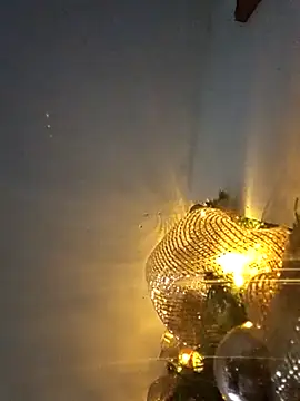 lexiemonroe2 online show from 11/30/25, 10:36