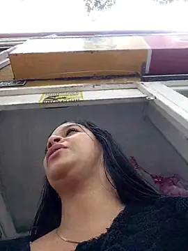 Layla-daring online show from 05/28/26, 06:38