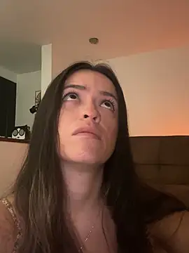 Little  Danni1 online show from 04/11/26, 02:49