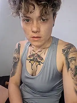 megan NL online show from 12/02/25, 09:43