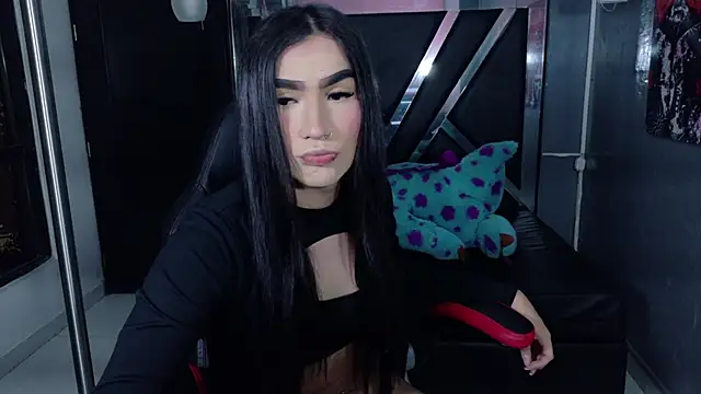 Evangeline Star1 online show from 11/28/25, 08:00