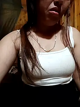 Snapshot of Jelly-squirt chatting on 04/28/26, 02:27 Jelly-squirt online show from 04/28/26, 02:27