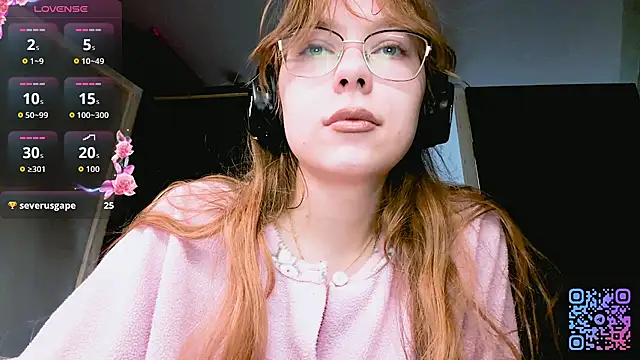 LouettaTornese online show from 11/30/25, 07:12