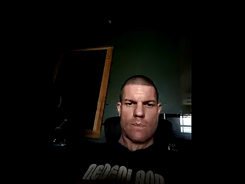 Snapshot of JockNThirsty chatting on 01/08/26, 08:33 JockNThirsty online show from 01/08/26, 08:33