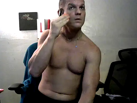 Snapshot of JockNThirsty chatting on 05/12/26, 06:21 JockNThirsty online show from 05/12/26, 06:21