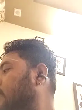 Roy   121 online show from 02/18/26, 06:20