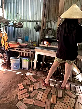 Snapshot of XndSeraphina chatting on 11/27/25, 02:35 XndSeraphina online show from 11/27/25, 02:35