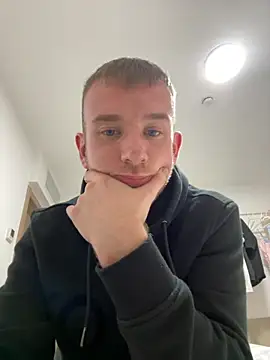 Snapshot of Girth_king22 chatting on 11/26/25, 09:38 Girth king22 online show from 11/26/25, 09:38