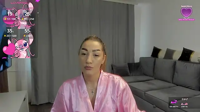 rossana doll online show from 03/26/26, 07:14