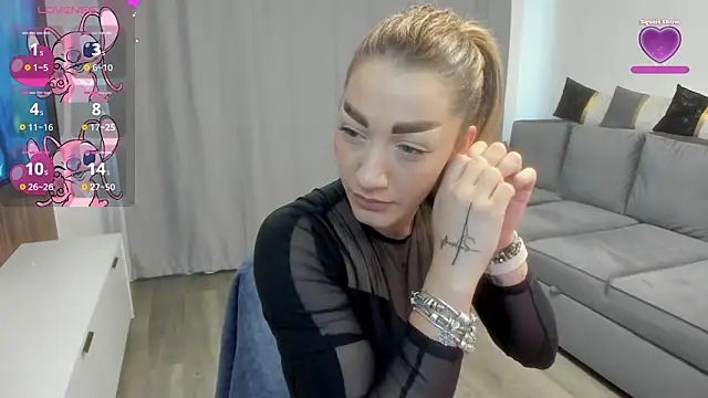 rossana doll online show from 03/27/26, 07:58