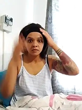 Snapshot of Cadence28 chatting on 11/30/25, 06:06 Cadence28 online show from 11/30/25, 06:06