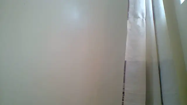 BellaStormi online show from 11/30/25, 04:16