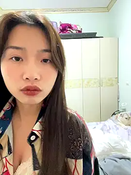 GYYoo online show from 11/22/25, 01:54