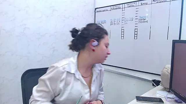 Alice Sinclair  online show from 11/24/25, 12:38