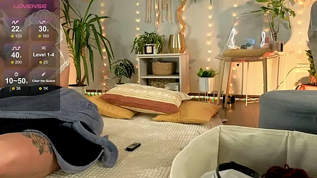 PureEllieX online show from 04/20/26, 03:09