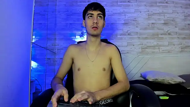 Emir Ozan  online show from 12/02/25, 11:26