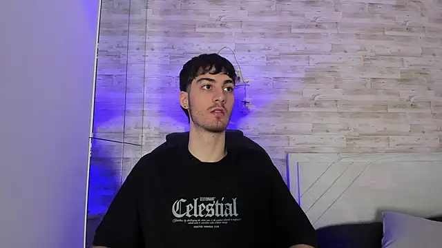 Emir Ozan  online show from 02/09/26, 06:12