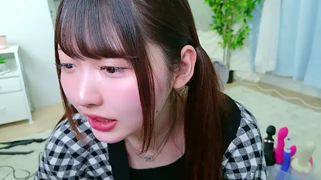  Sakura F online show from 04/10/26, 12:10