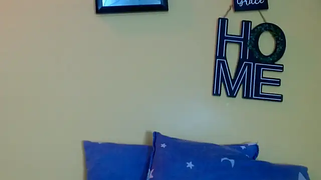 angel18evil online show from 01/10/26, 12:23