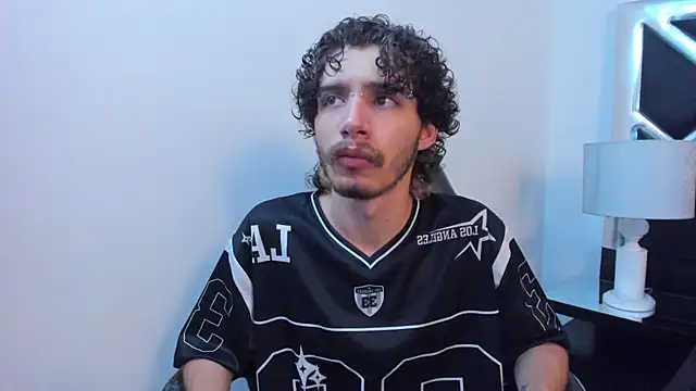 JojoBraando online show from 04/09/26, 12:21