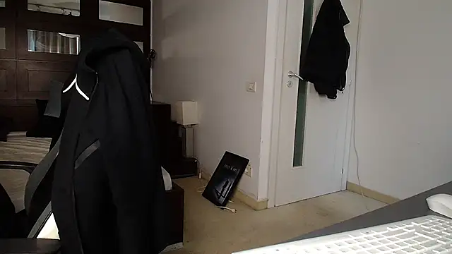 ElijahThorne online show from 02/26/26, 10:47