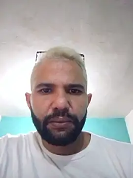 jhosemanuel online show from 12/17/25, 08:59