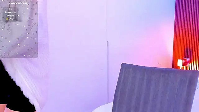 Snapshot of RenataMason chatting on 06/09/26, 04:57 RenataMason online show from 06/09/26, 04:57