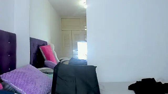 veronicaa squirt online show from 04/09/26, 06:19