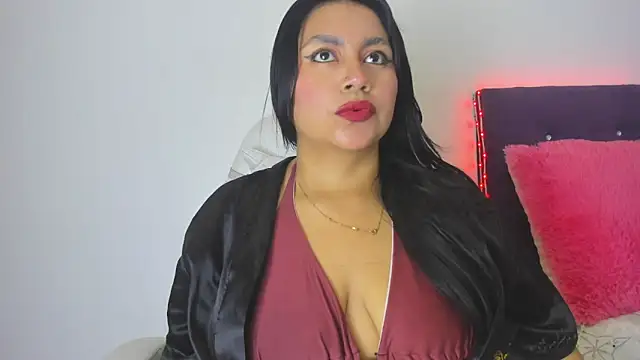 veronicaa squirt online show from 05/24/26, 03:11