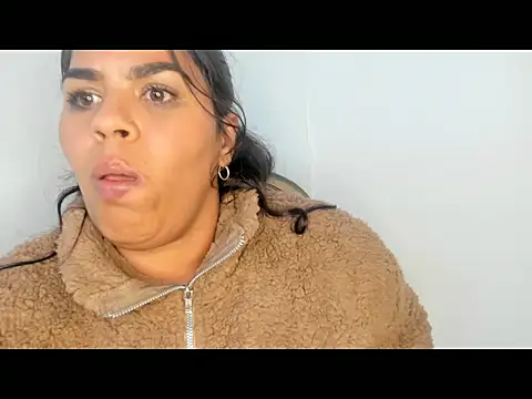 lathiffa online show from 01/17/26, 08:41