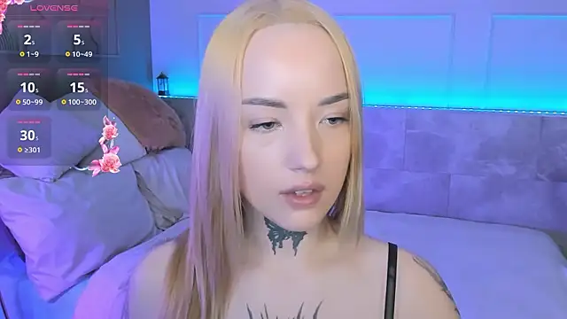 MarquiseMuse online show from 02/15/26, 07:51