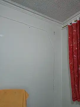 mila curvy online show from 02/23/26, 05:49