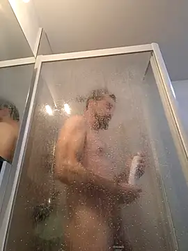 Snapshot of babayaga40 chatting on 11/26/25, 12:28 babayaga40 online show from 11/26/25, 12:28