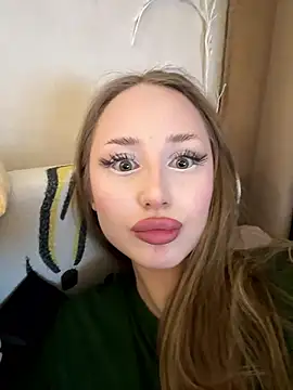 GraceSecrettt online show from 01/05/26, 06:22