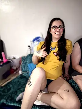 LaylaLucis online show from 04/03/26, 03:48