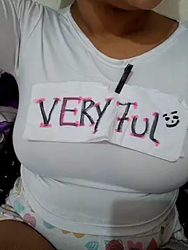 Snapshot of Brunette_Dirty_0limits chatting on 03/03/26, 06:58 Brunette Dirty 0limits online show from 03/03/26, 06:58