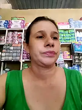 MIA-LARIOS online show from 05/06/26, 02:33