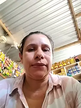 Snapshot of MIA-LARIOS chatting on 06/30/26, 03:13 MIA-LARIOS online show from 06/30/26, 03:13