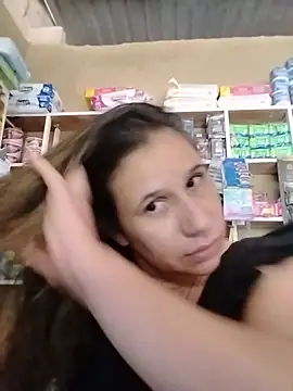 Snapshot of MIA-LARIOS chatting on 07/04/26, 02:34 MIA-LARIOS online show from 07/04/26, 02:34