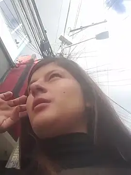 Snapshot of AnaMaria-12 chatting on 11/26/25, 09:16 AnaMaria-12 online show from 11/26/25, 09:16