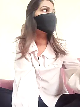 Lovely girl- online show from 02/17/26, 05:15