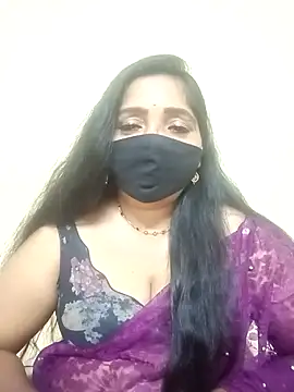 Snapshot of Soni-queen chatting on 12/01/25, 05:23 Soni-queen online show from 12/01/25, 05:23