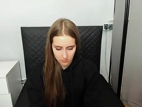 VanessaAmore online show from 02/27/26, 09:48