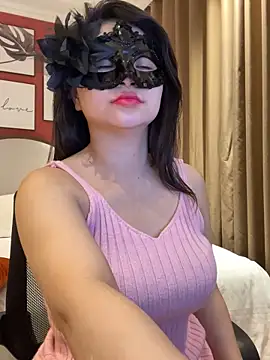 Snapshot of Queen-of-Love chatting on 11/30/25, 12:09 Queen-of-Love online show from 11/30/25, 12:09