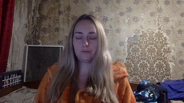 Snapshot of Vassila69 chatting on 12/14/25, 10:14 Vassila69 online show from 12/14/25, 10:14