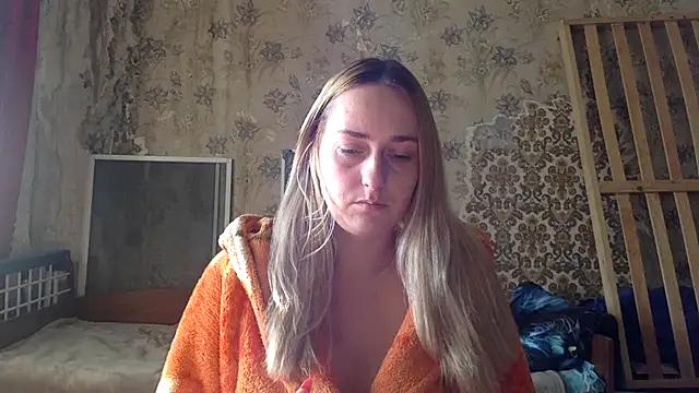 Snapshot of Vassila69 chatting on 12/17/25, 09:59 Vassila69 online show from 12/17/25, 09:59