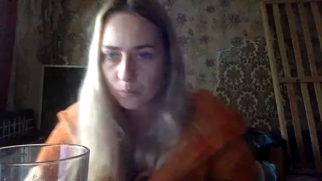 Snapshot of Vassila69 chatting on 12/22/25, 09:06 Vassila69 online show from 12/22/25, 09:06