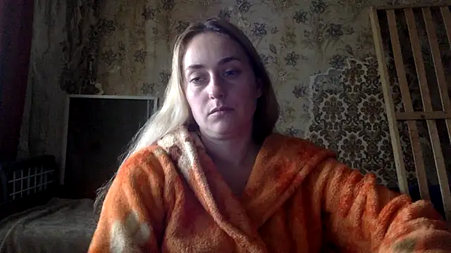 Snapshot of Vassila69 chatting on 12/23/25, 09:29 Vassila69 online show from 12/23/25, 09:29